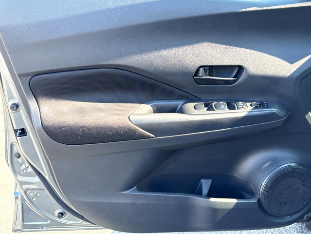 Certified 2025 Nissan Kicks Play S image 14