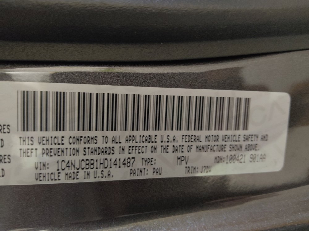 Used 2017 Jeep Compass 75th Anniversary w/ Power Value Group FWD image 33