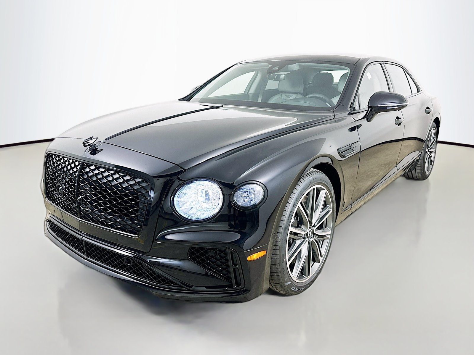 New 2026 Bentley Flying Spur V8 AWD/4WD image 7