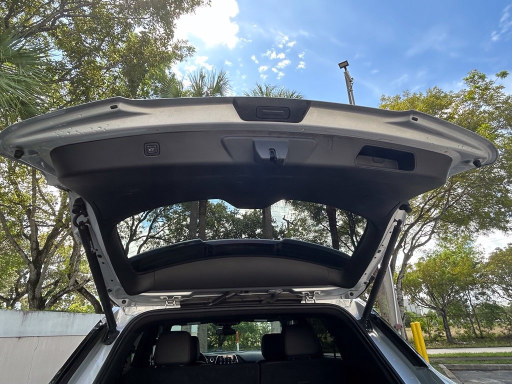 Used 2022 Chevrolet Blazer RS w/ Enhanced Convenience Package FWD image 39