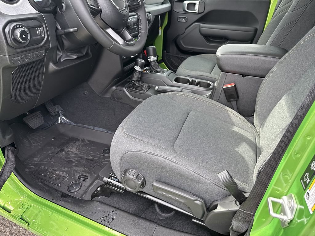 New 2026 Jeep Wrangler Unlimited Sport AWD/4WD image 26