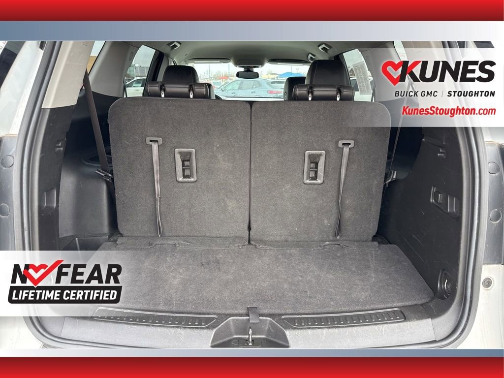 Used 2023 GMC Acadia SLT image 19