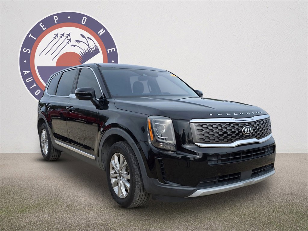 Used 2021 Kia Telluride LX image 2