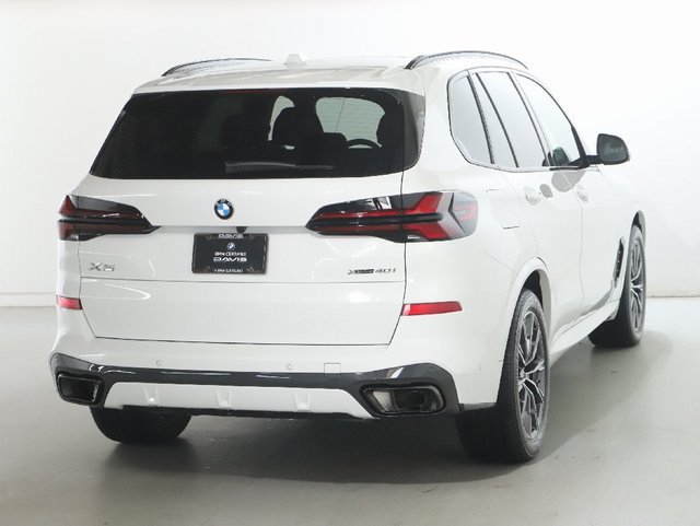 Used 2024 BMW X5 xDrive40i w/ M Sport Package AWD/4WD image 48