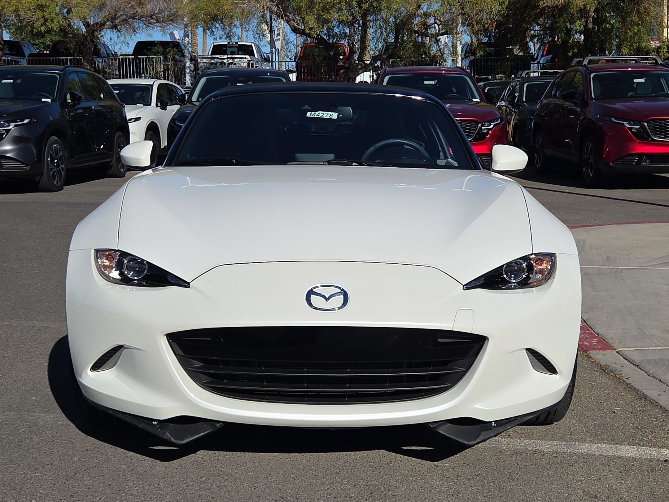 Used 2023 MAZDA MX-5 Miata Grand Touring w/ Weather Package RWD image 8
