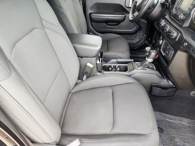 Used 2019 Jeep Wrangler Unlimited Sport image 14