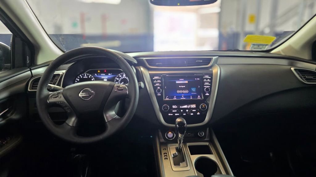 Used 2019 Nissan Murano SV image 13