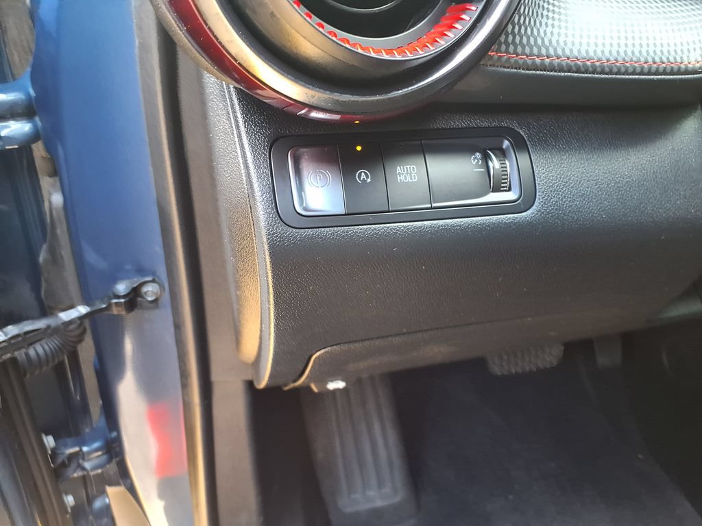 Used 2025 Chevrolet Equinox RS w/ Convenience Package III FWD image 20