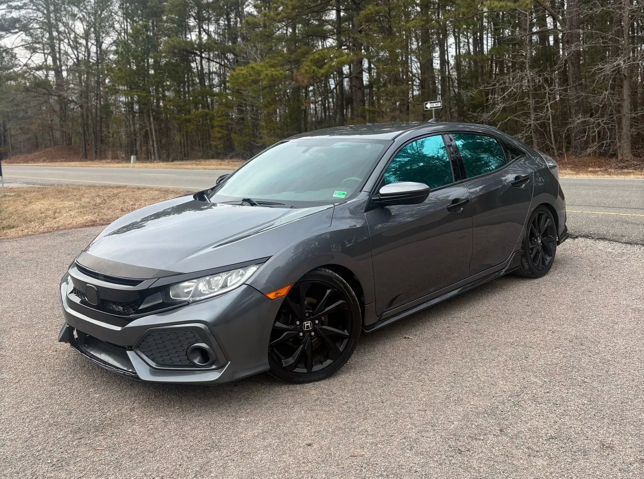 Used 2017 Honda Civic Sport image 2