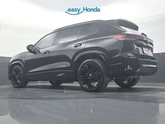 Used 2026 Volkswagen Tiguan SE R-Line image 31