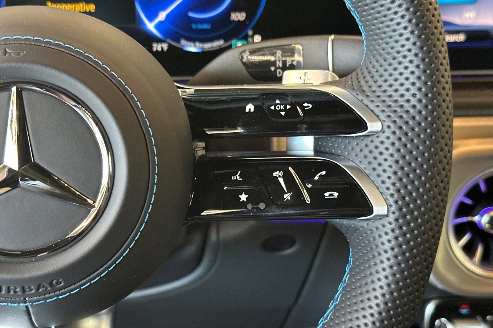 Used 2025 Mercedes-Benz G 580 w/ EQ Technology image 36