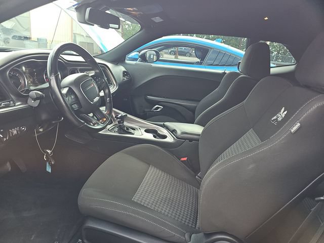 Used 2022 Dodge Challenger R/T Scat Pack RWD image 7