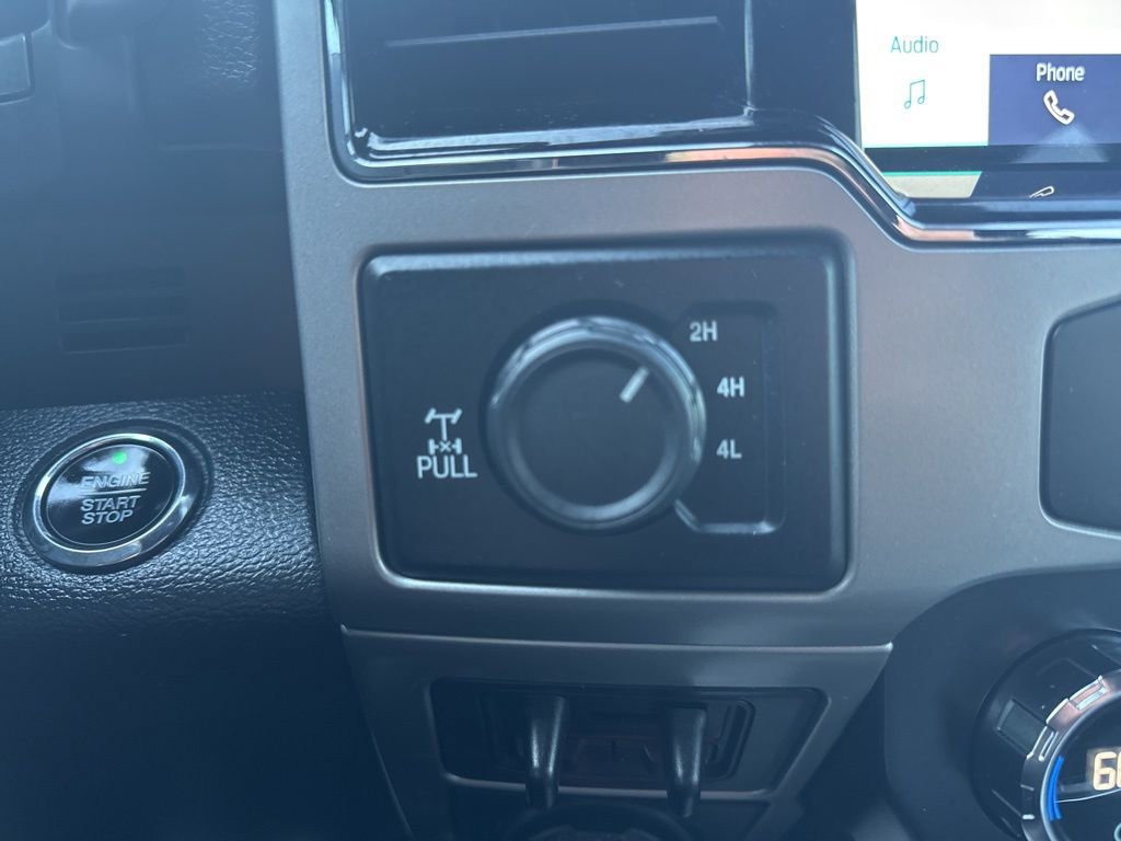 Certified 2022 Ford F350 Lariat w/ Black Appearance Package image 28