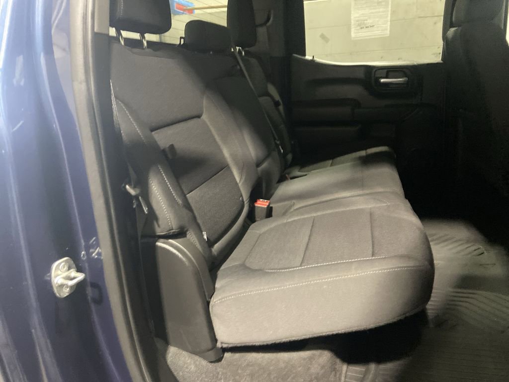 Certified 2021 Chevrolet Silverado 1500 LT AWD/4WD image 25