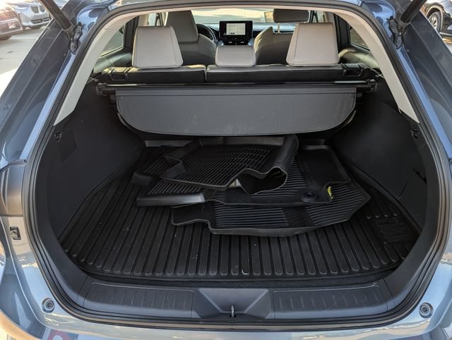 Certified 2023 Toyota Venza LE AWD/4WD image 28