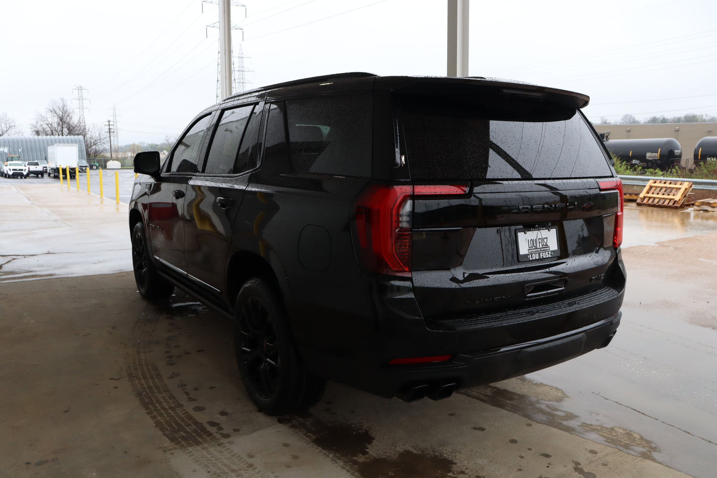 New 2026 GMC Yukon Denali w/ Sun & Power Step Package image 5