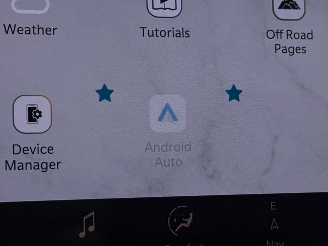 Used 2022 Jeep Grand Cherokee Overland w/ Adv Protech Group III image 41