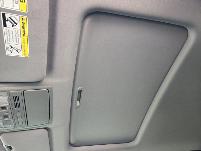 Used 2019 Honda CR-V Touring image 25