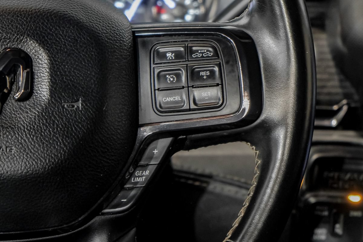 Used 2022 RAM 3500 Limited AWD/4WD image 17