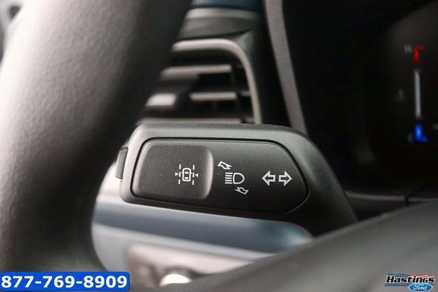 New 2025 Ford Maverick XL image 22