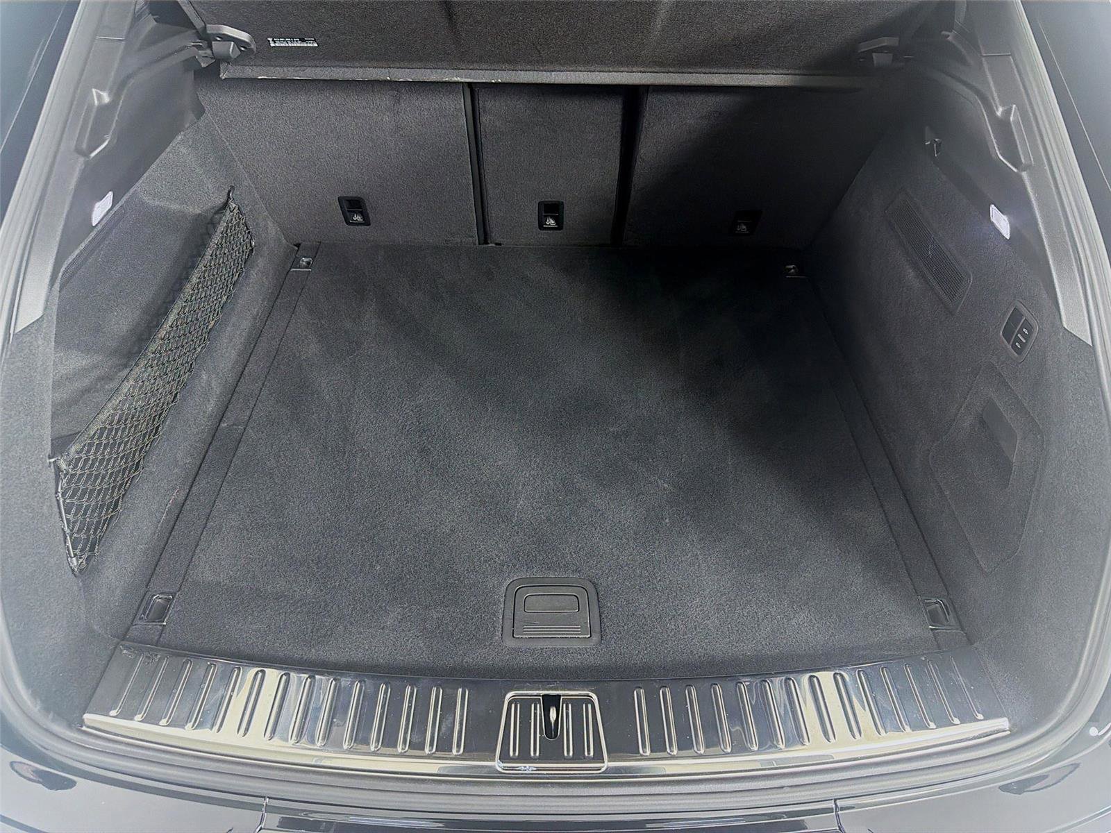 Certified 2022 Porsche Cayenne Turbo image 23