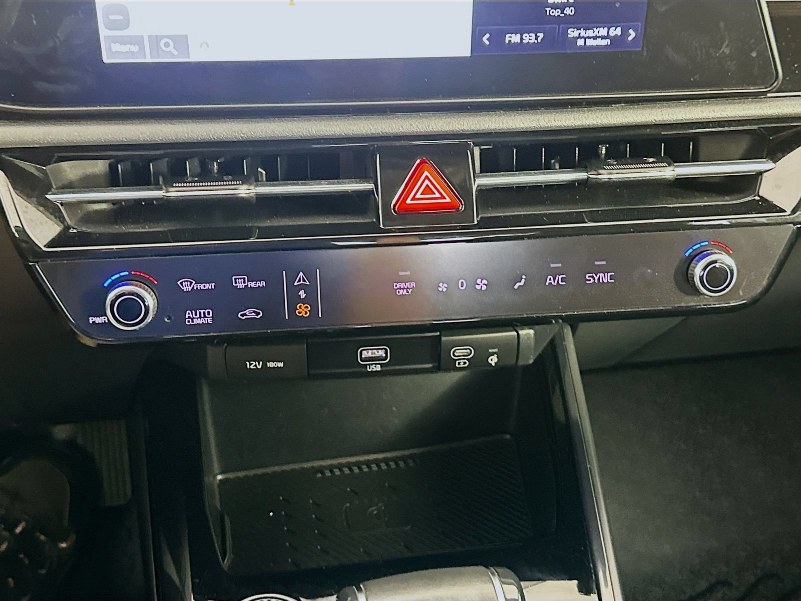 Used 2023 Kia Niro EX FWD image 16