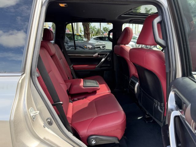 Used 2022 Lexus GX 460 Premium w/ Premium Plus Package AWD/4WD image 17