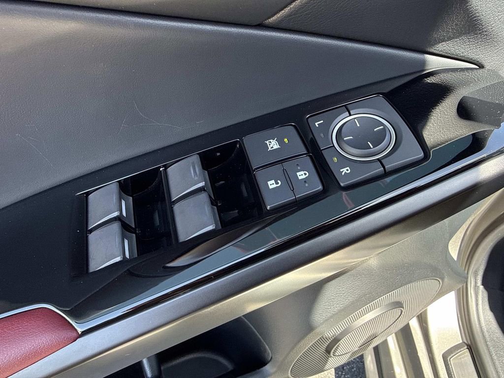 Used 2023 Lexus IS 300 w/ Comfort Package RWD image 20