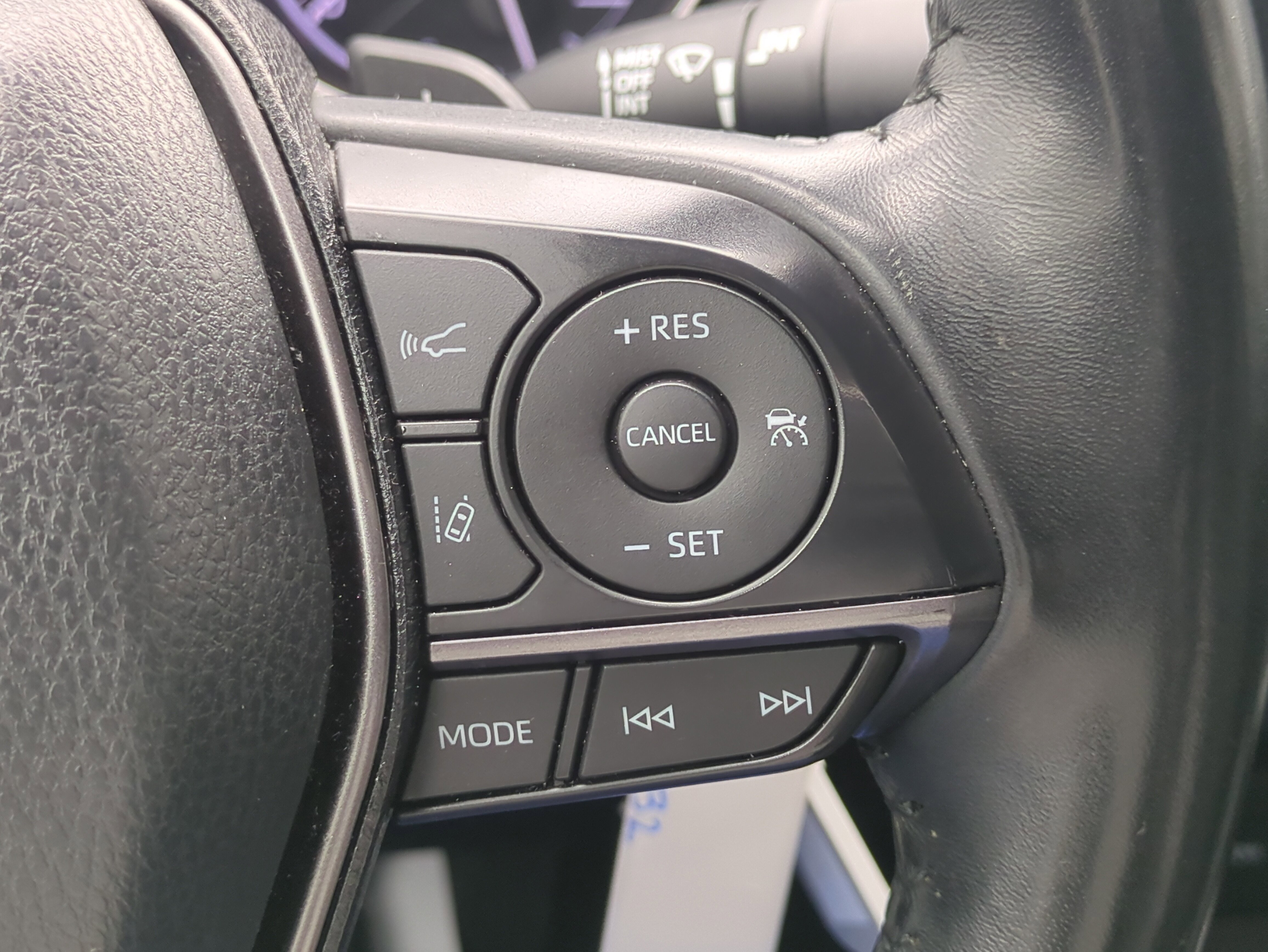 Used 2023 Toyota Camry SE image 27