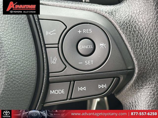 Certified 2025 Toyota RAV4 LE FWD image 25