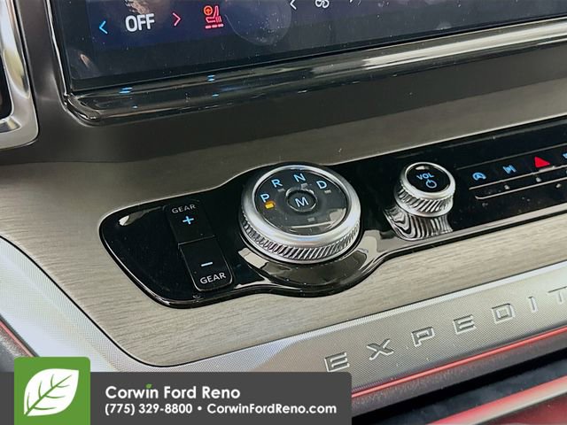 New 2026 Ford Expedition Max Platinum image 18