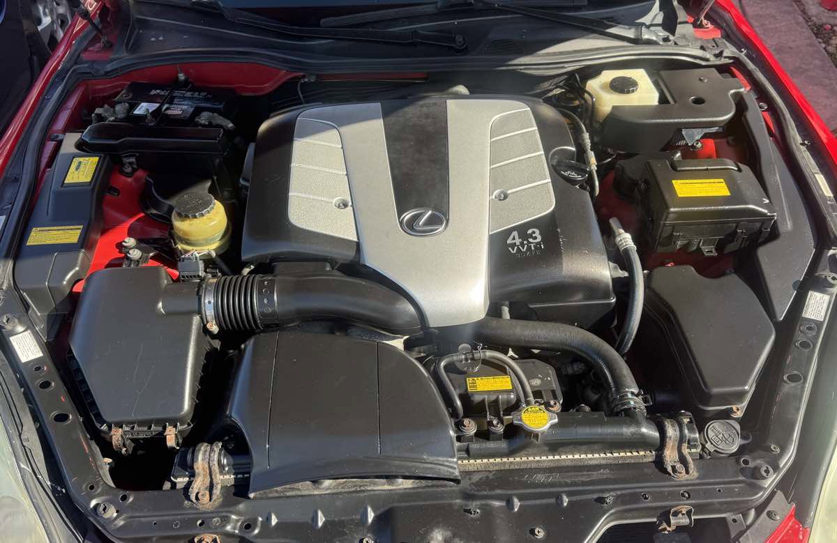 Used 2004 Lexus SC 430 Convertible image 22