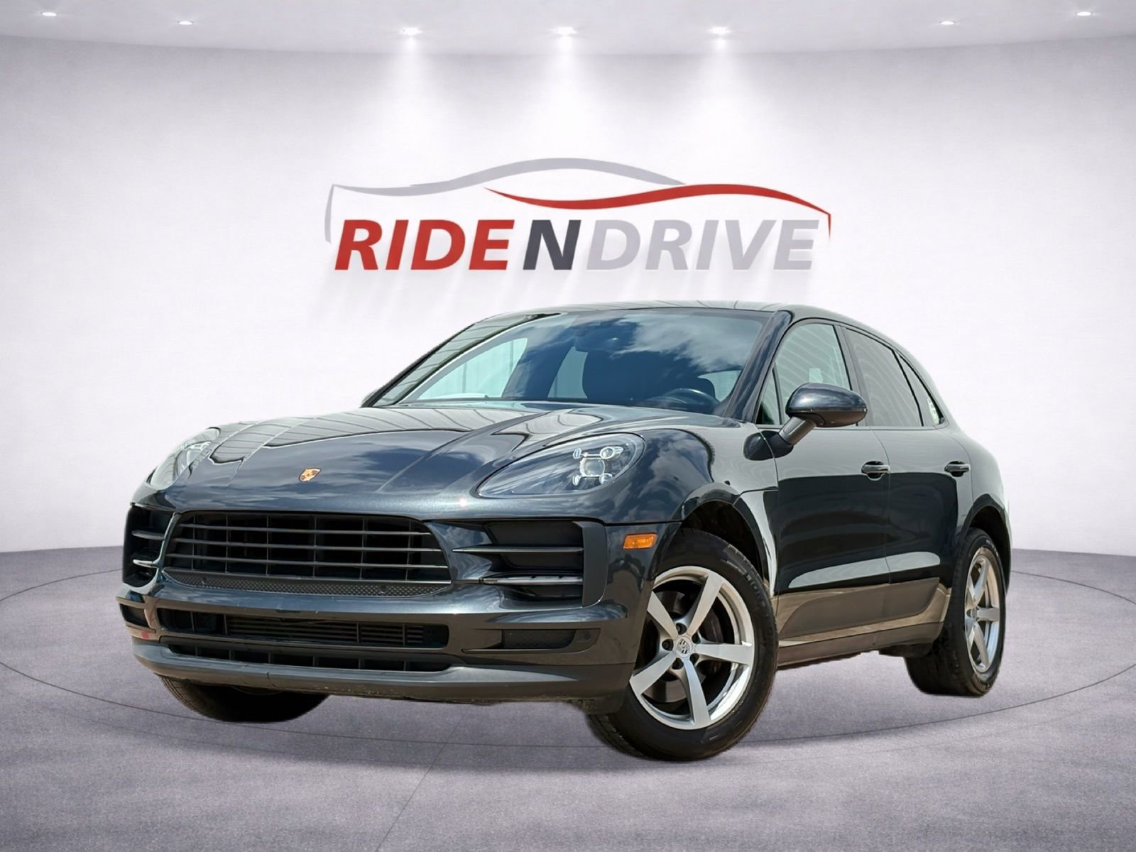 Used 2020 Porsche Macan image 1