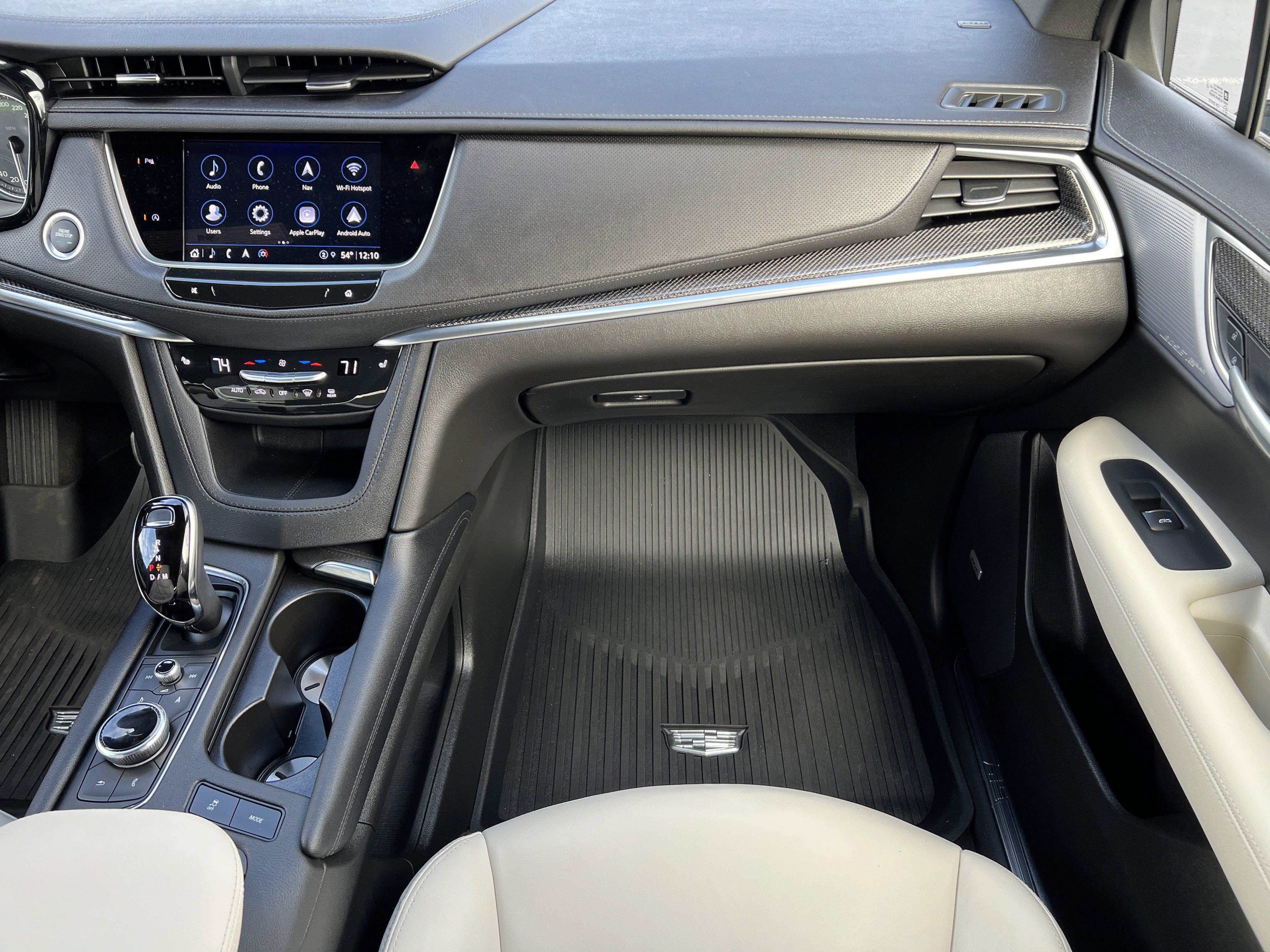 Used 2025 Cadillac XT5 Sportv image 36