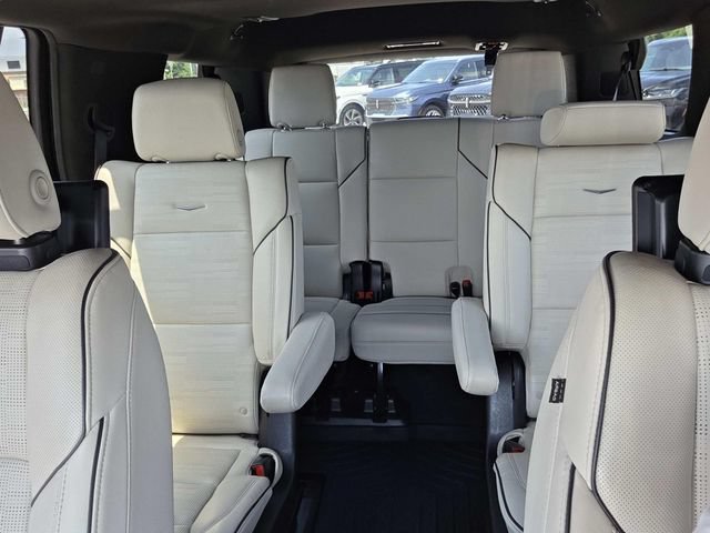 Used 2024 Cadillac Escalade Sport w/ Touring Package RWD image 21