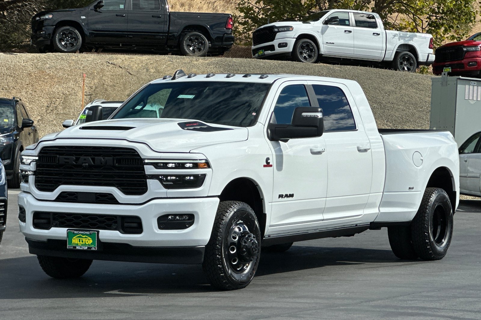 New 2026 RAM 3500 Laramie AWD/4WD image 8