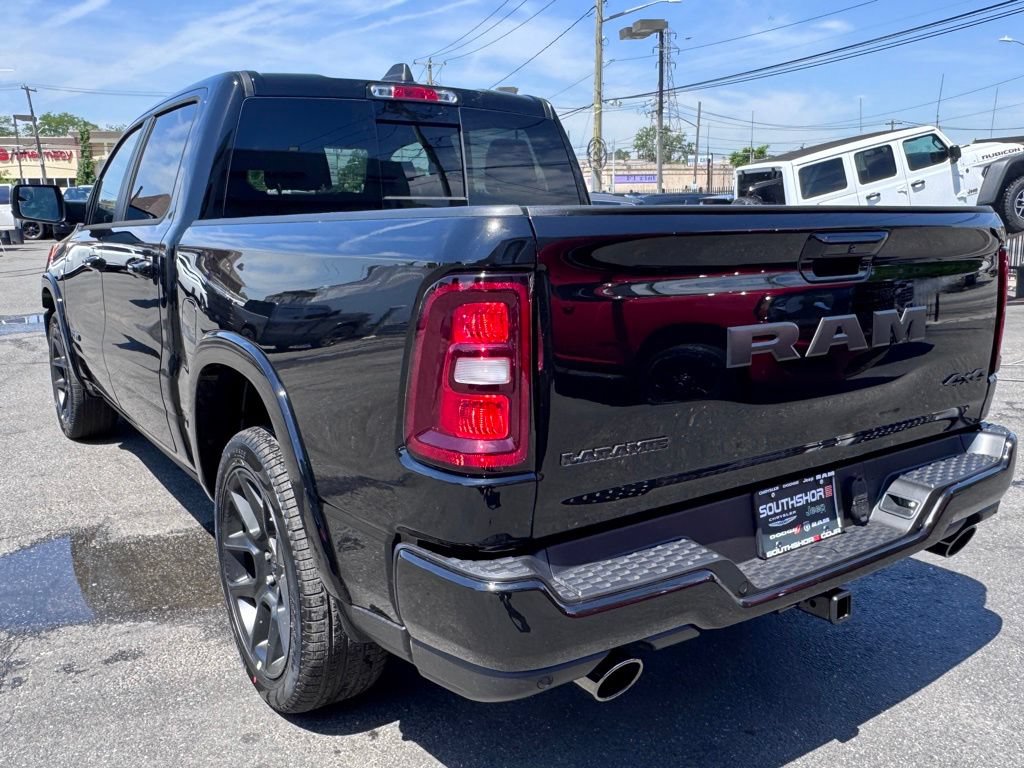 New 2026 RAM 1500 Laramie AWD/4WD image 5