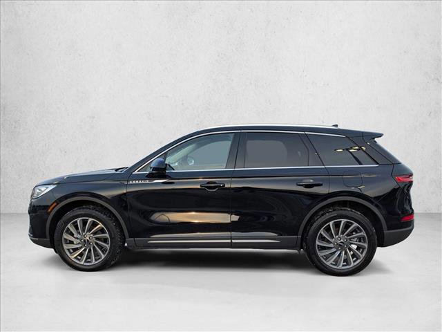 Used 2023 Lincoln Corsair Reserve image 9