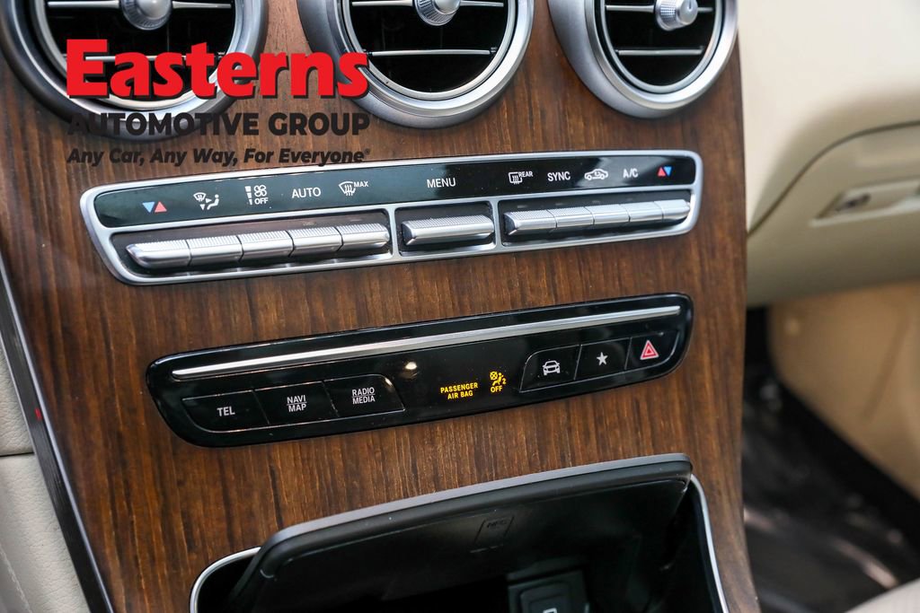 Used 2021 Mercedes-Benz GLC 300 4MATIC w/ Driver Assistance Package image 20