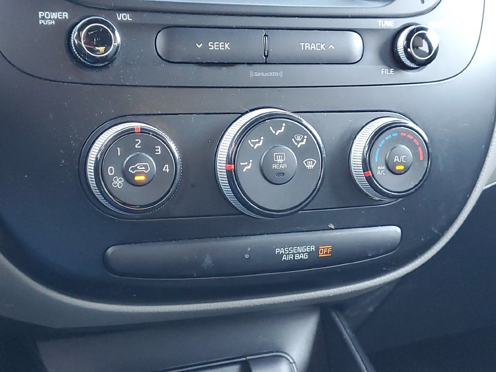 Used 2019 Kia Soul FWD image 22
