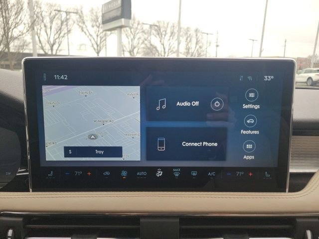 Certified 2024 Lincoln Corsair AWD image 35