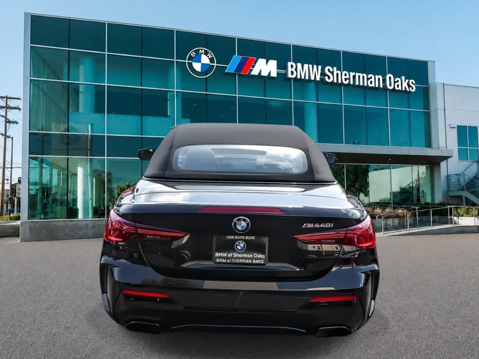 New 2026 BMW M440i Convertible w/ Premium Package RWD image 5