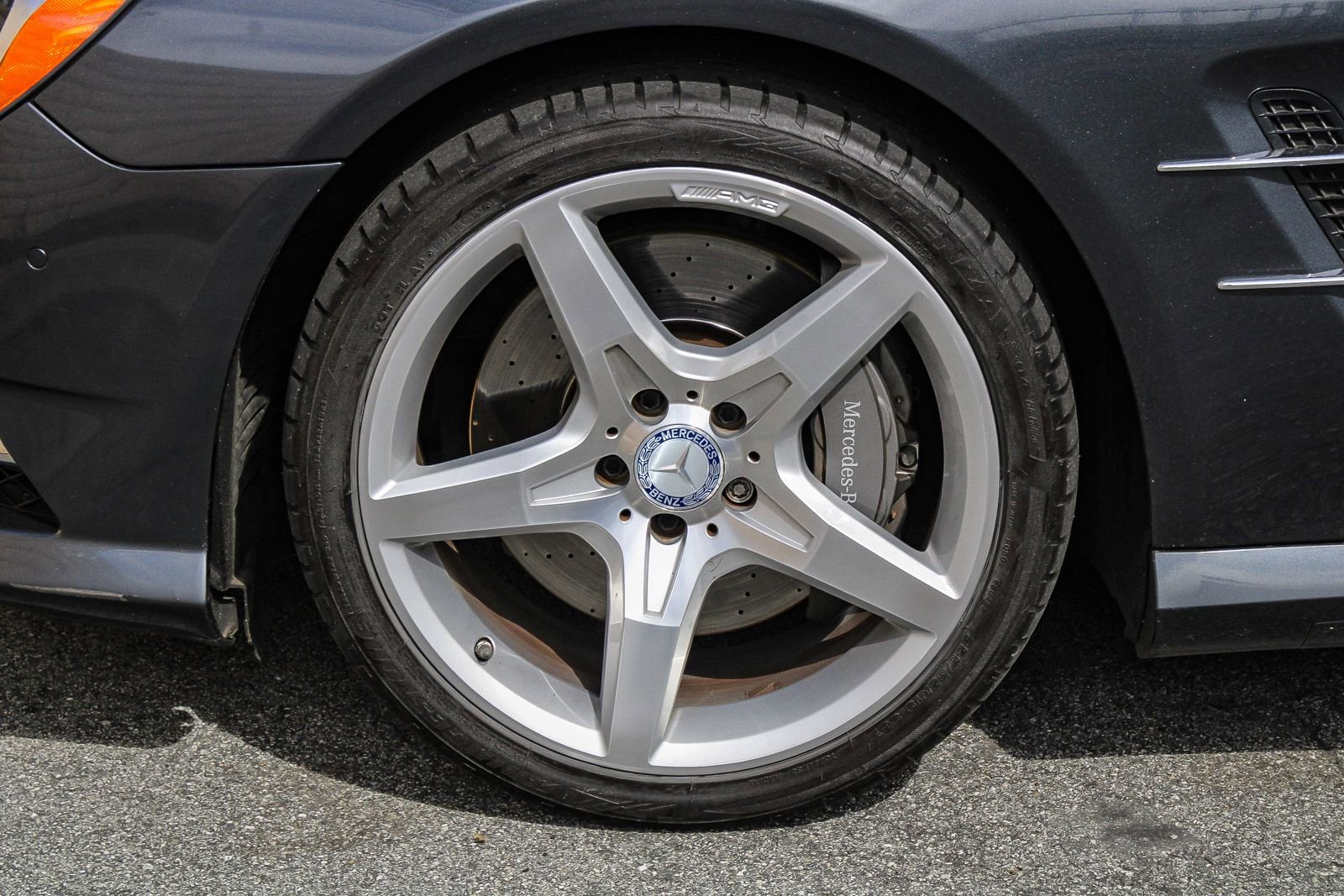Used 2014 Mercedes-Benz SL 550 image 11