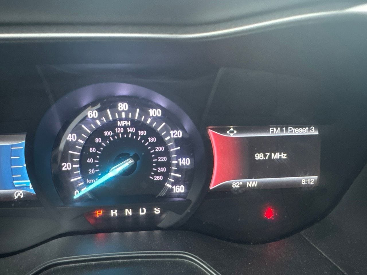 Used 2019 Ford Fusion SE FWD image 11