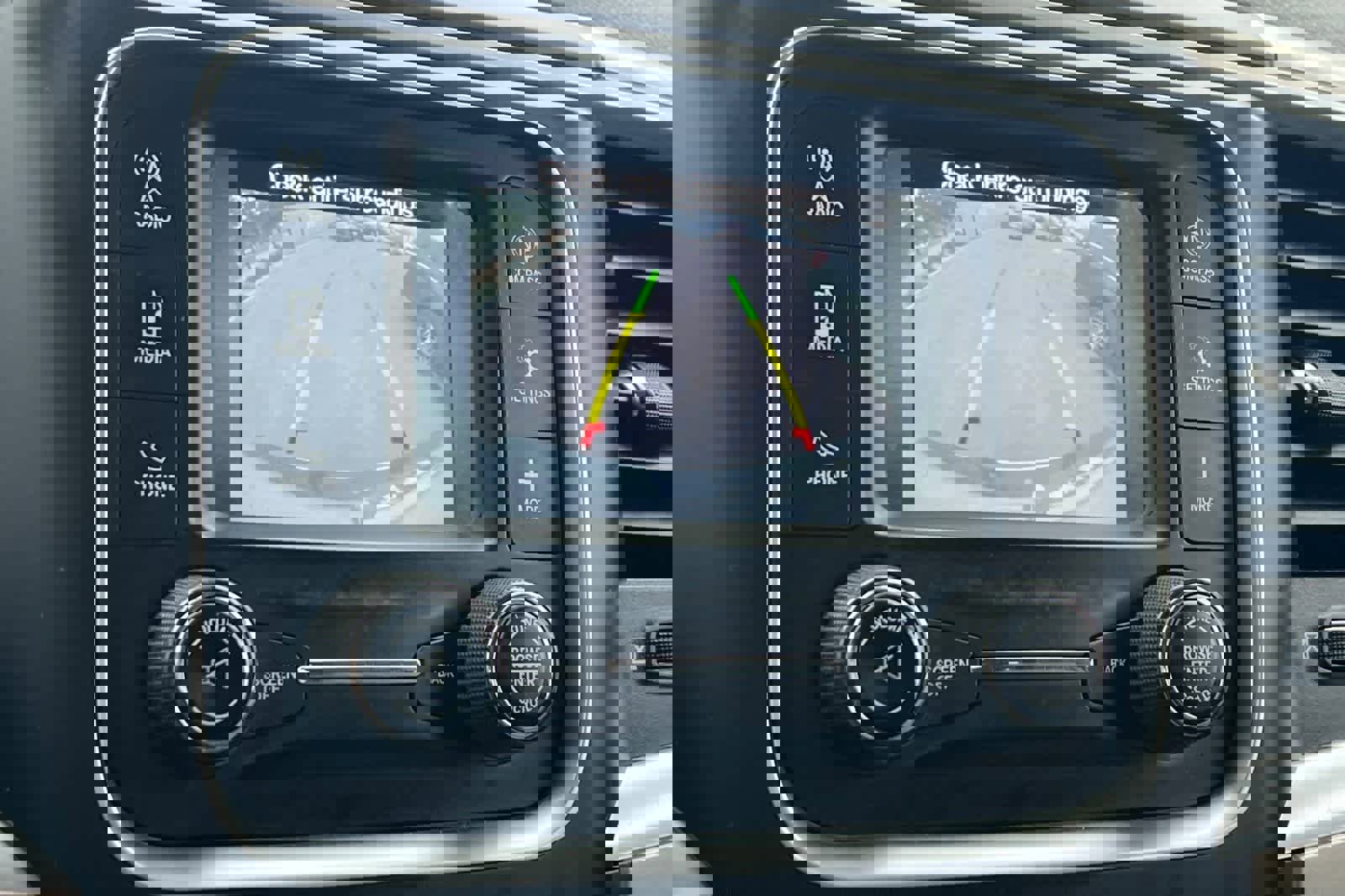 Used 2013 RAM 1500 Classic SLT w/ Remote Start & Security Group image 21