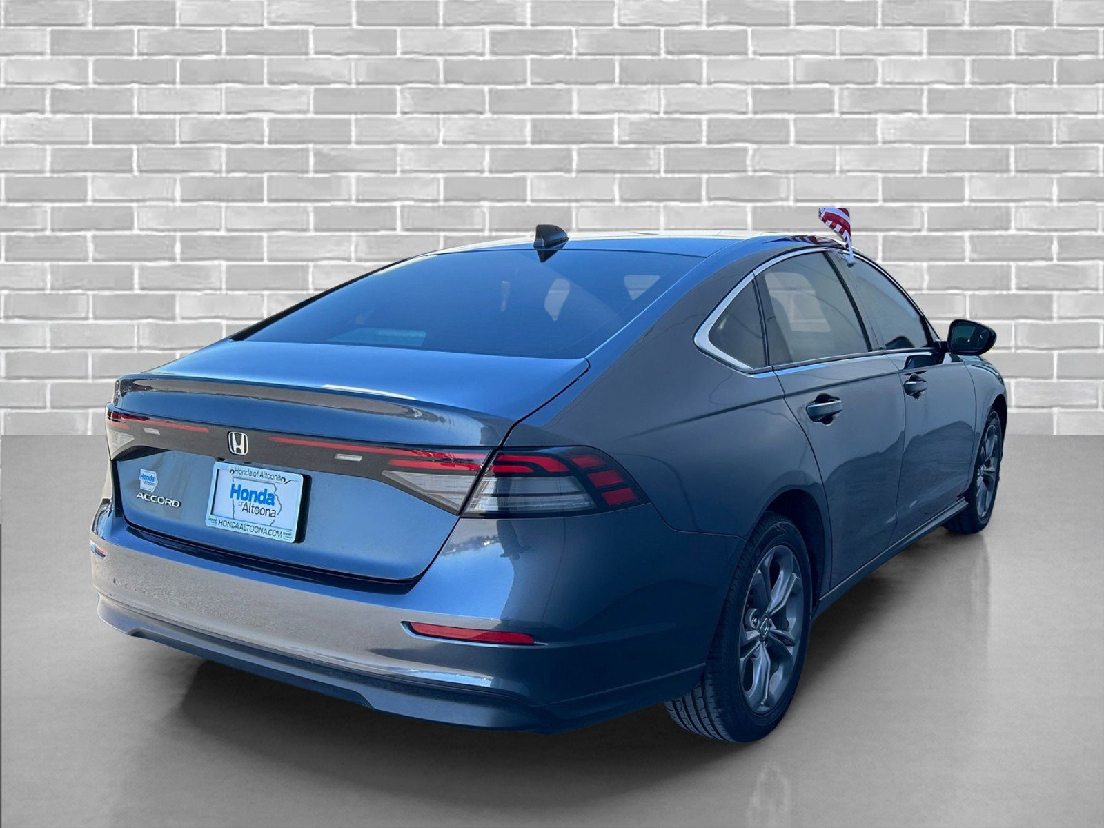 Used 2024 Honda Accord EX image 5