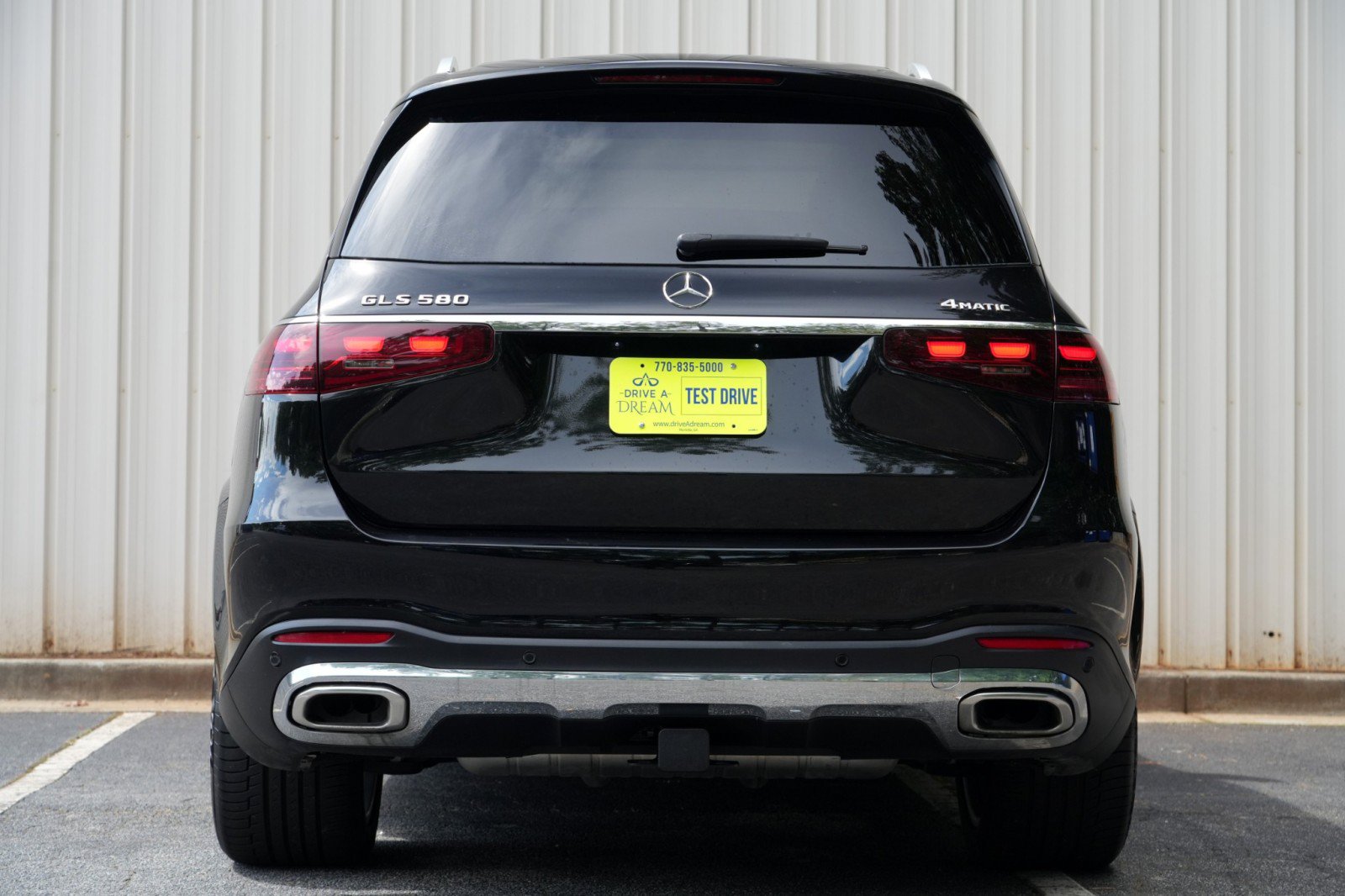Used 2024 Mercedes-Benz GLS 580 4MATIC image 11