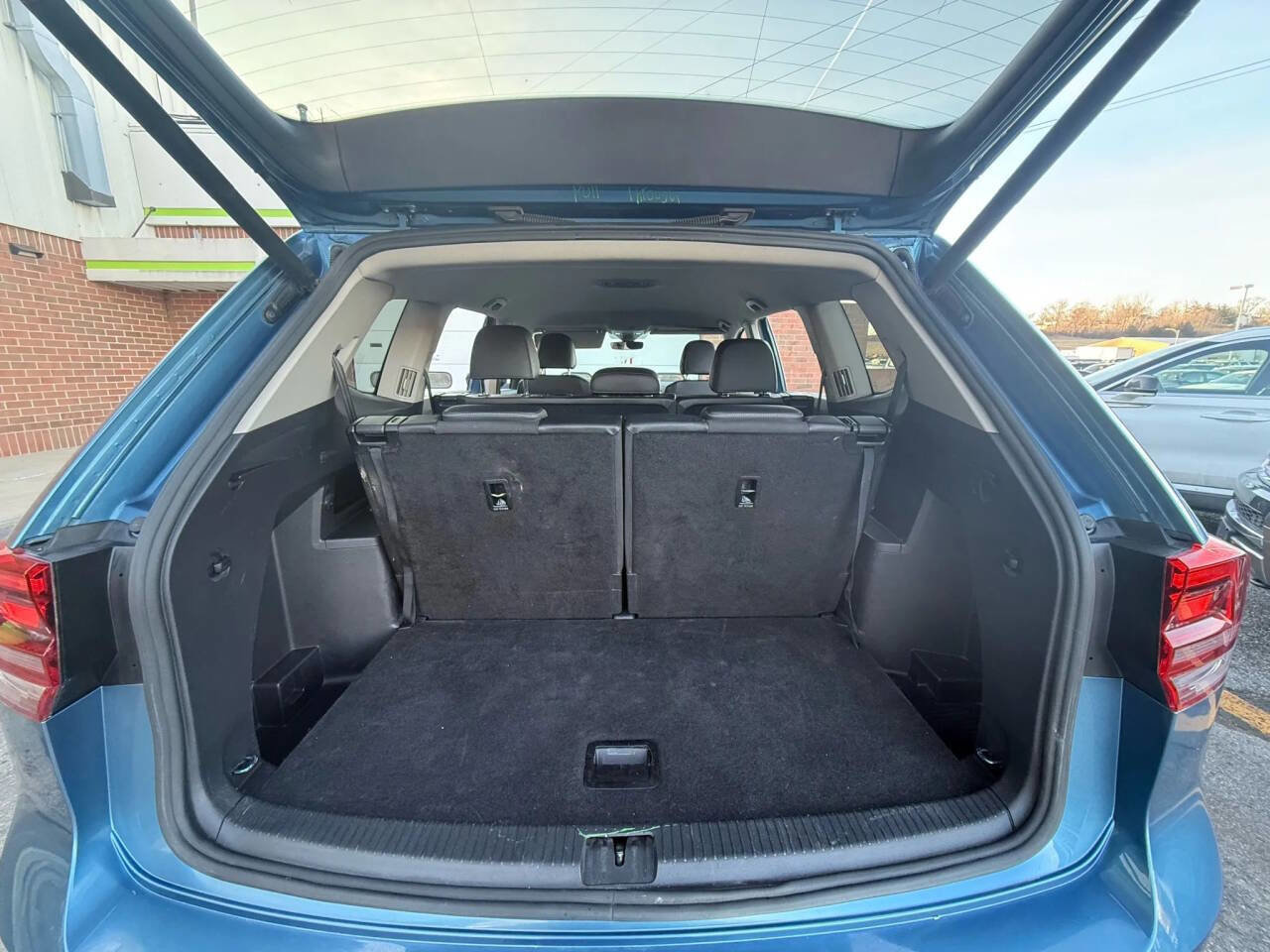 Used 2019 Volkswagen Atlas SE image 31