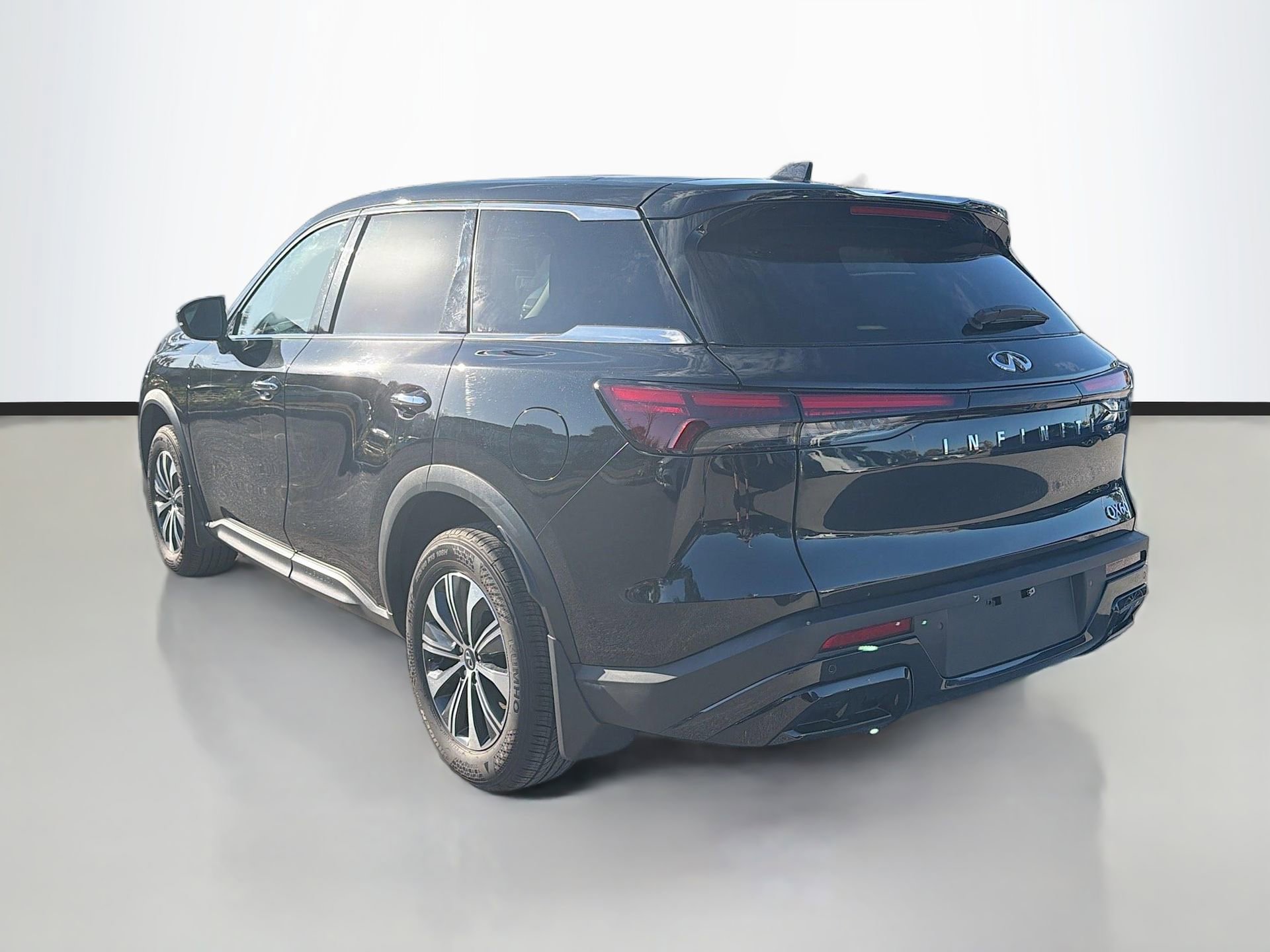 Used 2024 INFINITI QX60 Pure image 6