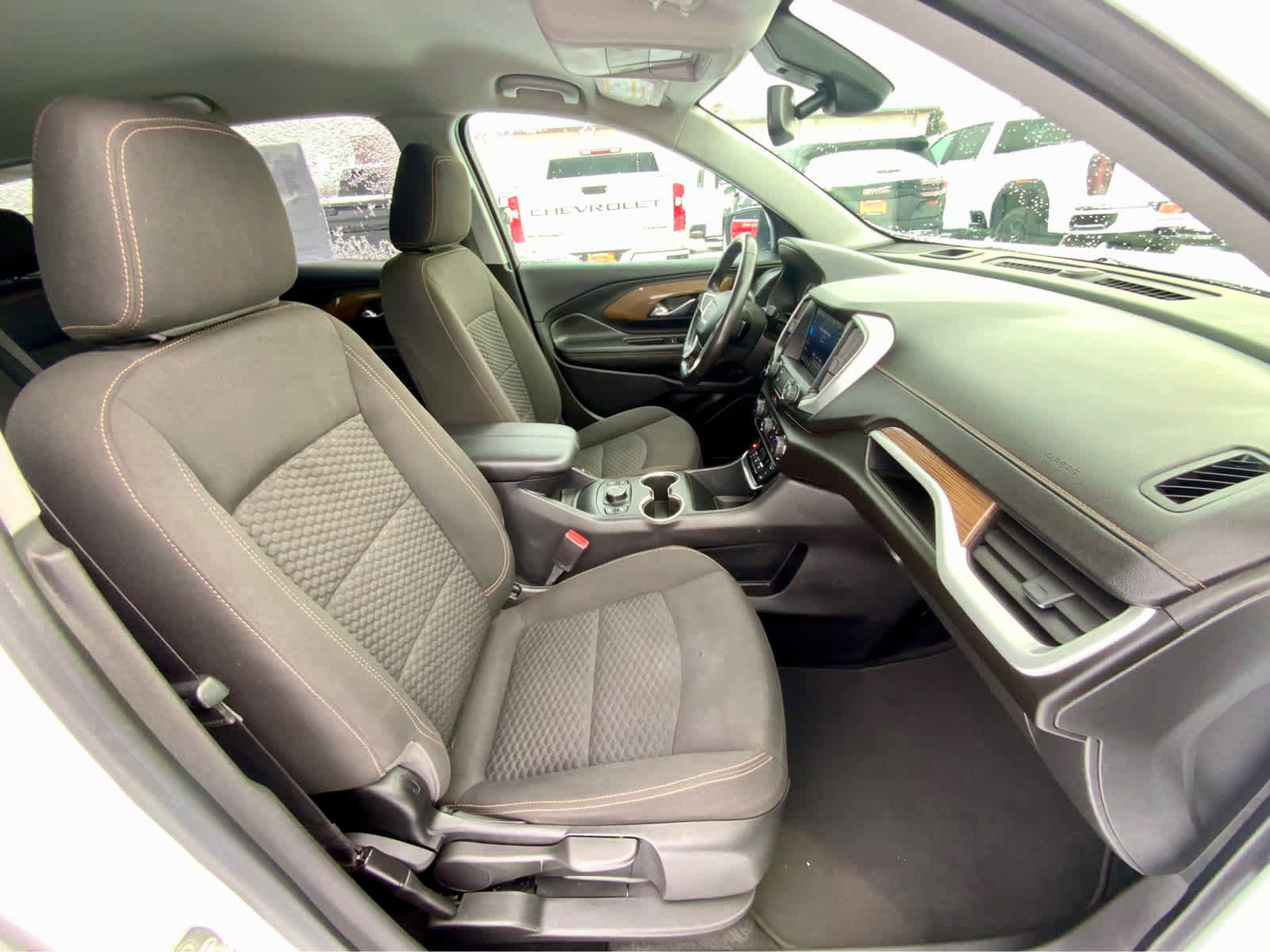 Used 2020 GMC Terrain SLE w/ Driver Convenience Package image 21